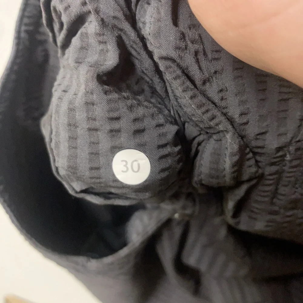 Lululemon Men's Seersucker Kahuna Shorts Mens 30 11